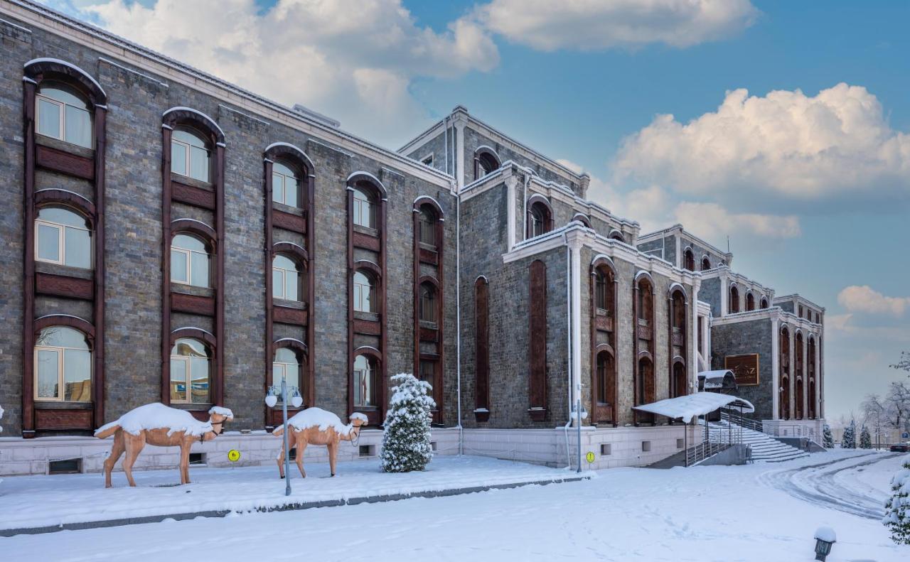 Qafqaz Karvansaray Hotel Qəbələ Exterior foto
