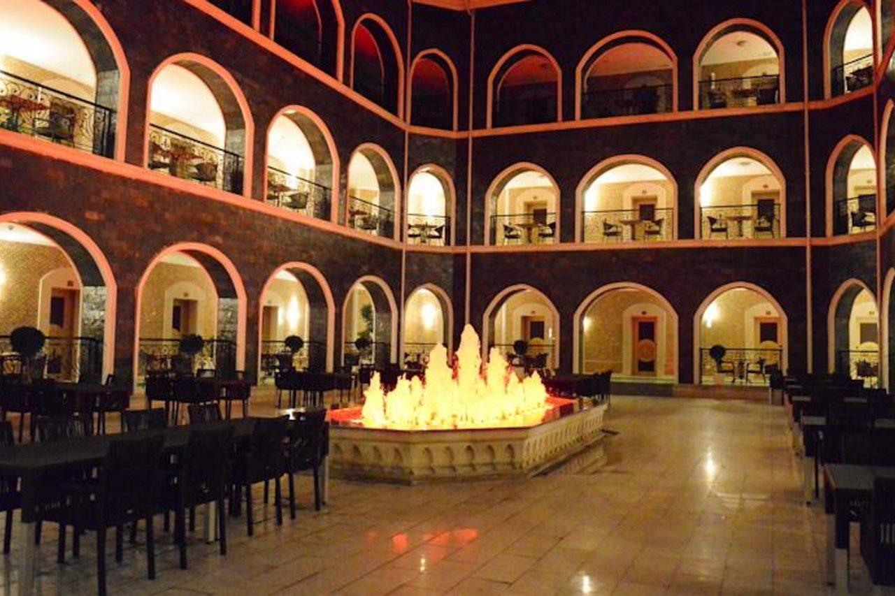 Qafqaz Karvansaray Hotel Qəbələ Exterior foto