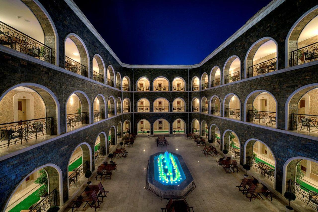 Qafqaz Karvansaray Hotel Qəbələ Exterior foto